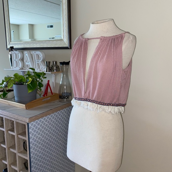 ✨2/$15 Scotty Extra Large Boho Drawstring Croptop - Picture 4 of 8